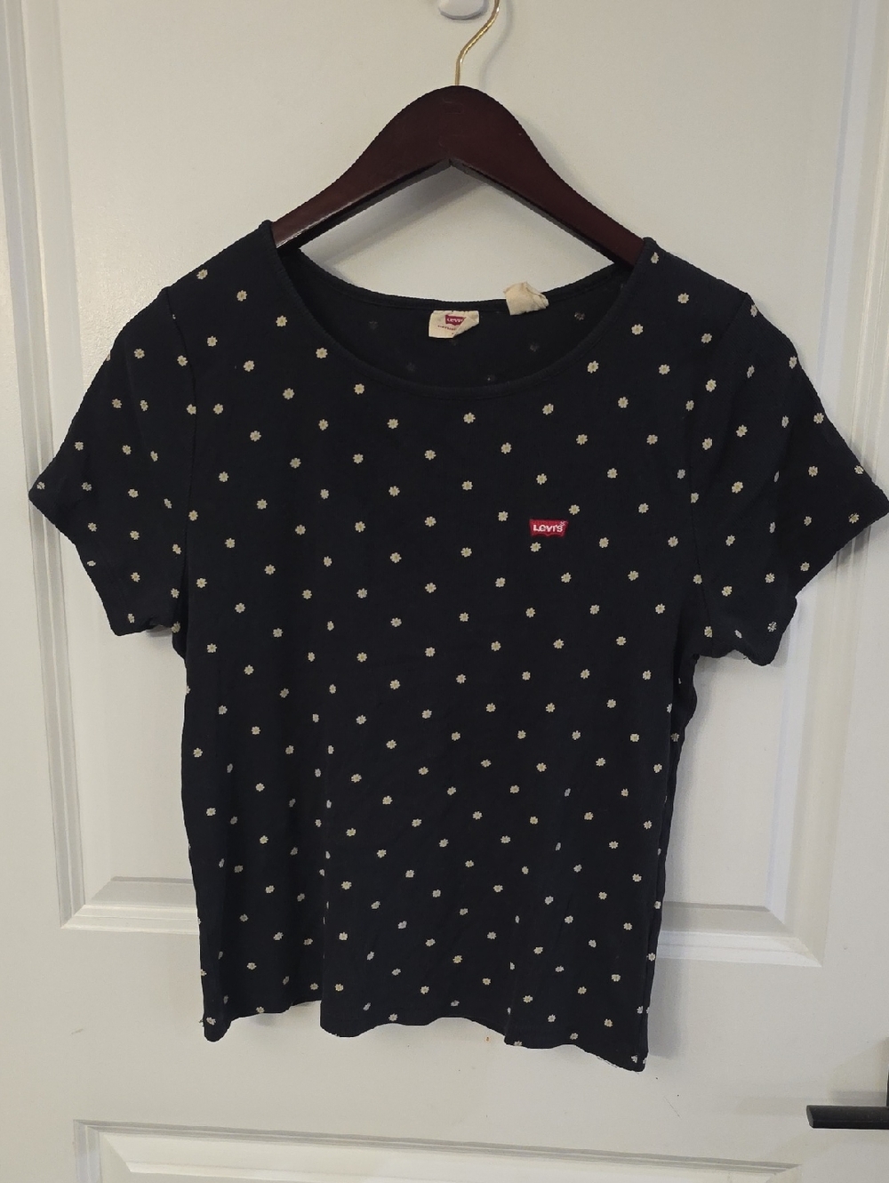 Levis Black Flowered Tee